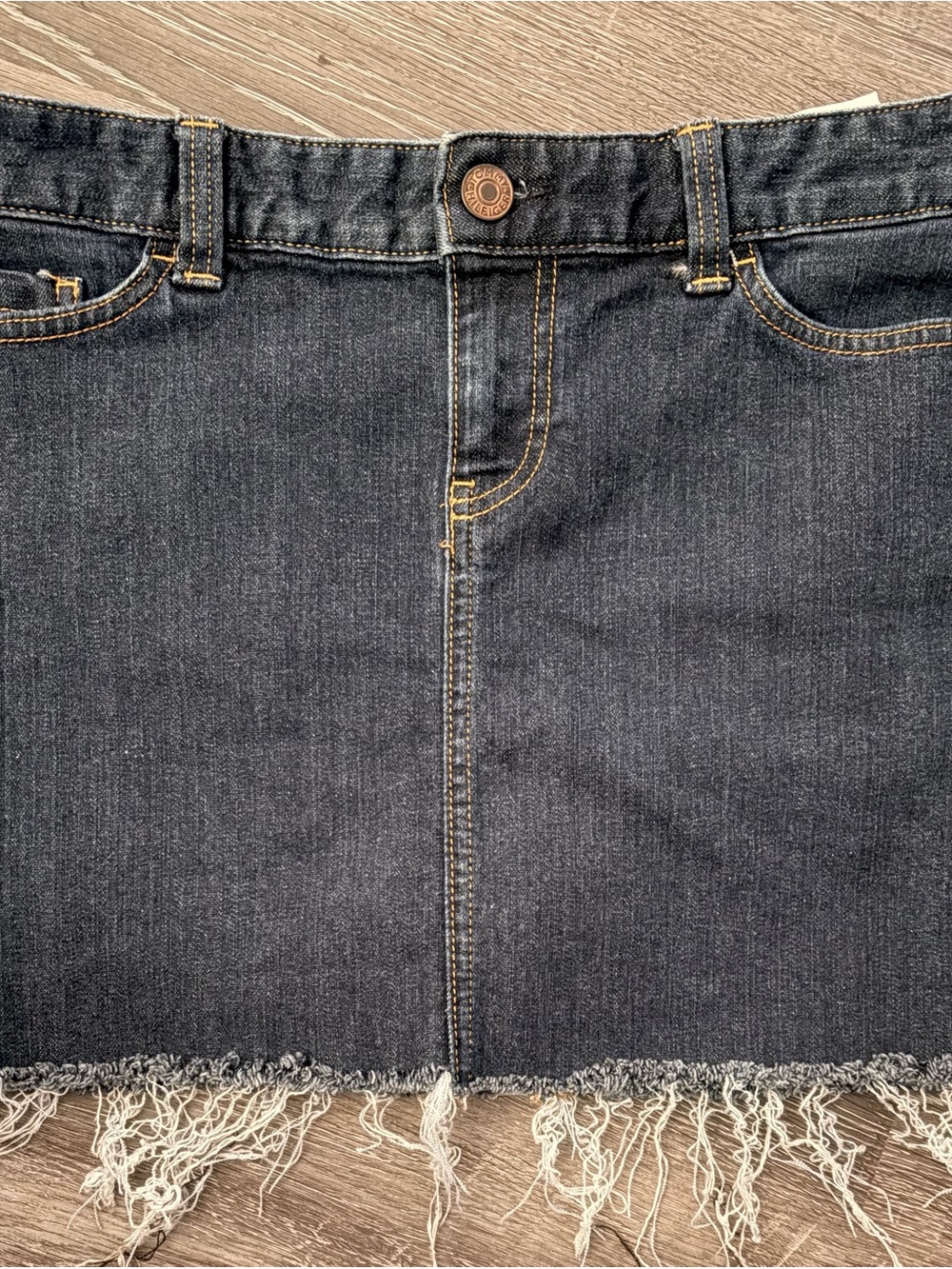 Tommy Hilfiger Dark Indigo Denim A-Line Skirt with Frayed Hem